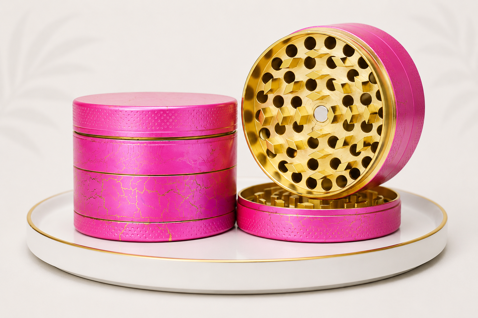 Premium aluminium herb grinder